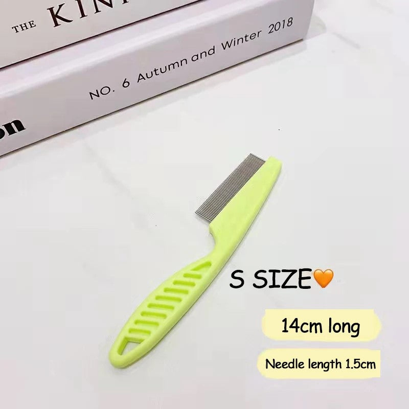 Green pet facial cleaning brush for small dogs, S size, 14cm long with 1.5cm needle on white background